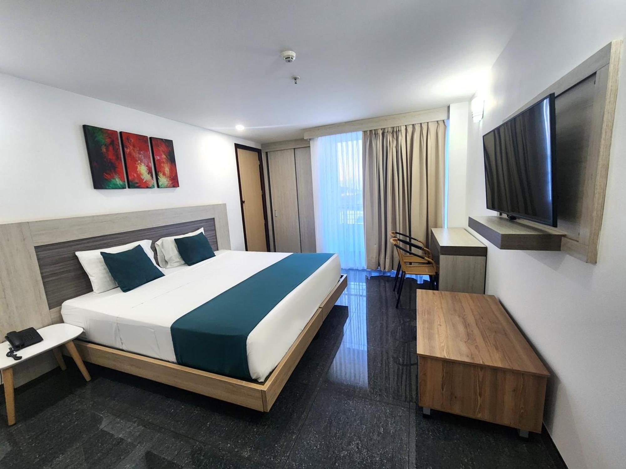 Hotel Be Suites Cali Exterior photo